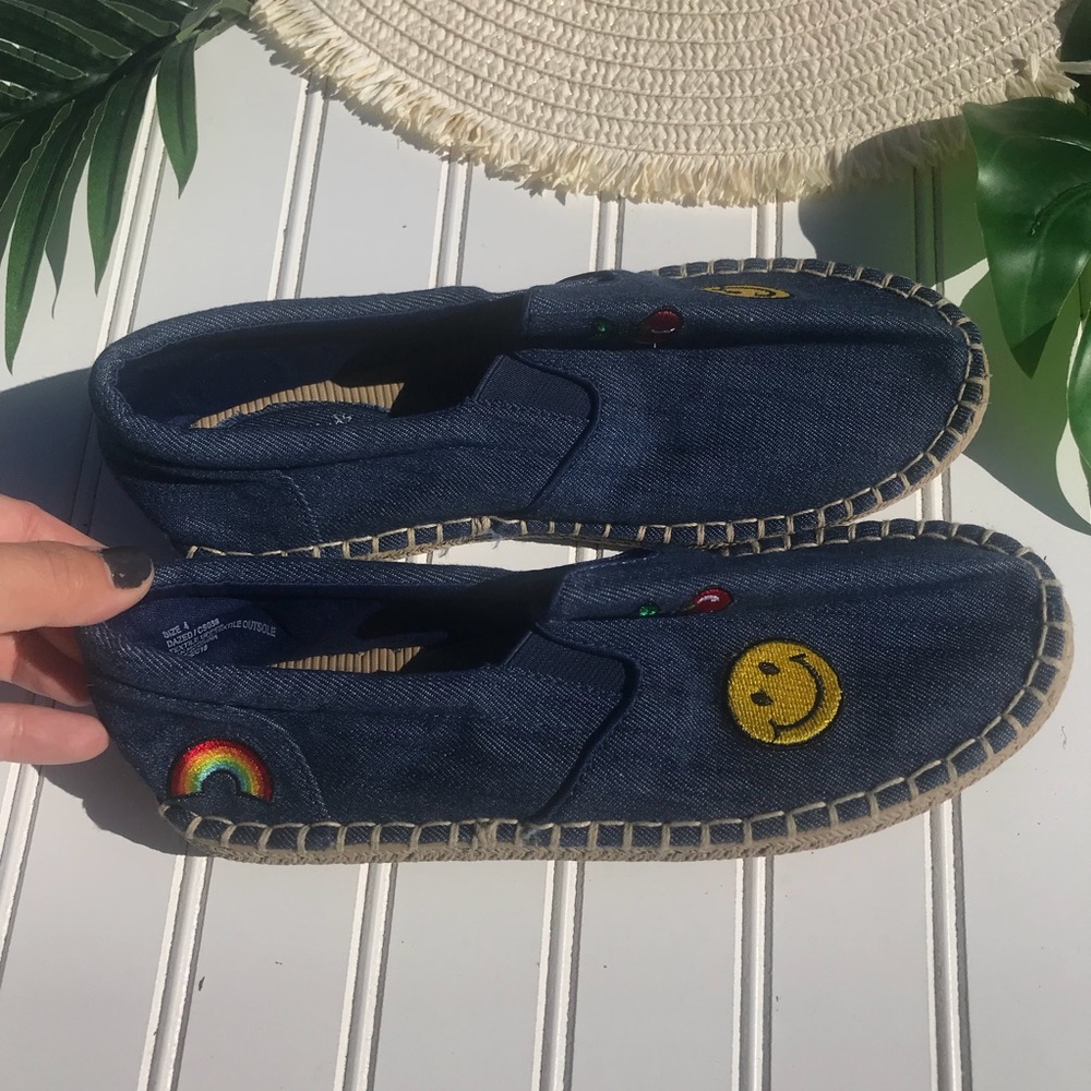 MIA kids Dazed Patches Fun Denim Espadrilles